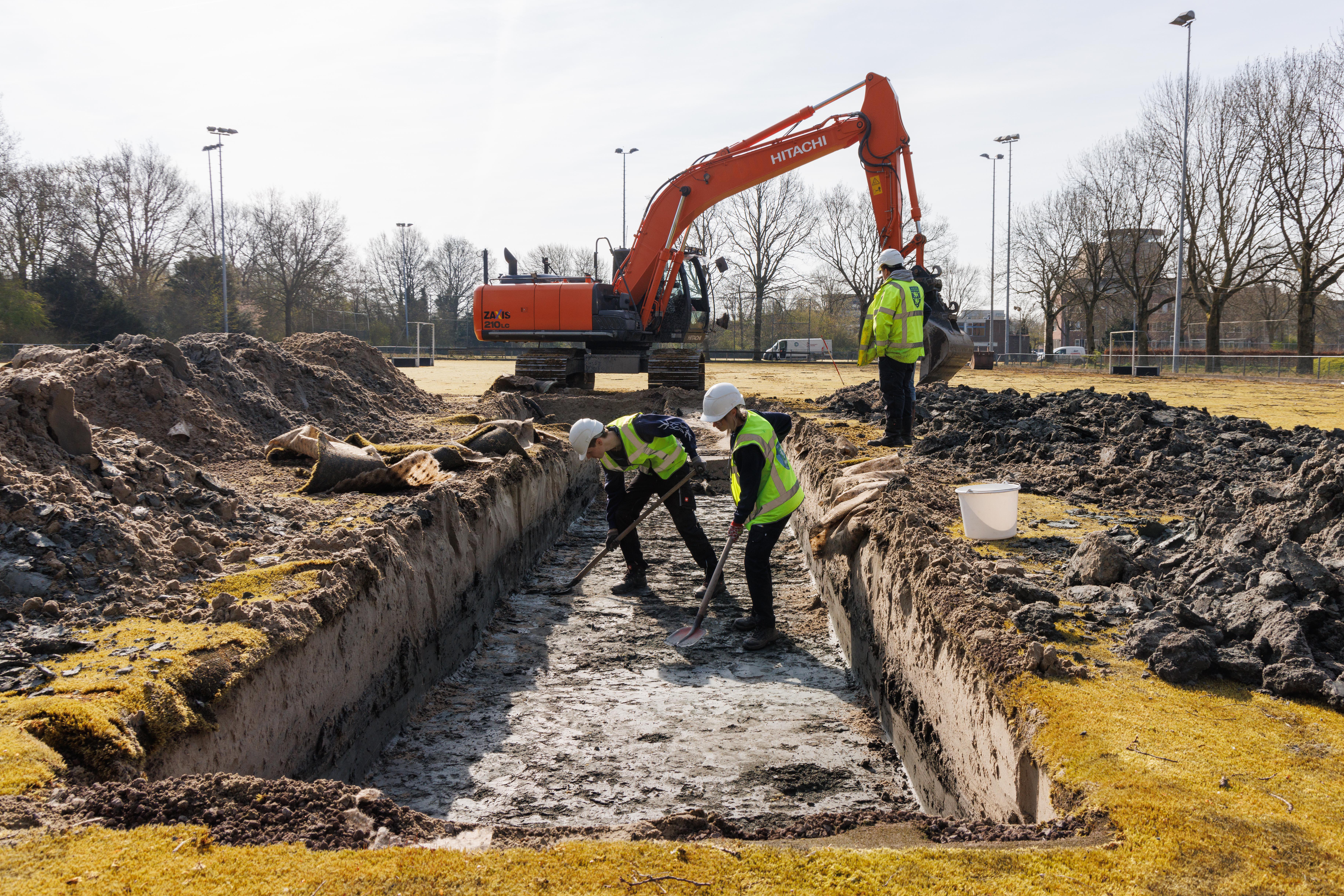 Archeologisch onderzoek bij voormalige hockeyvelden Nieuwe Steen in Hoorn gaat van start